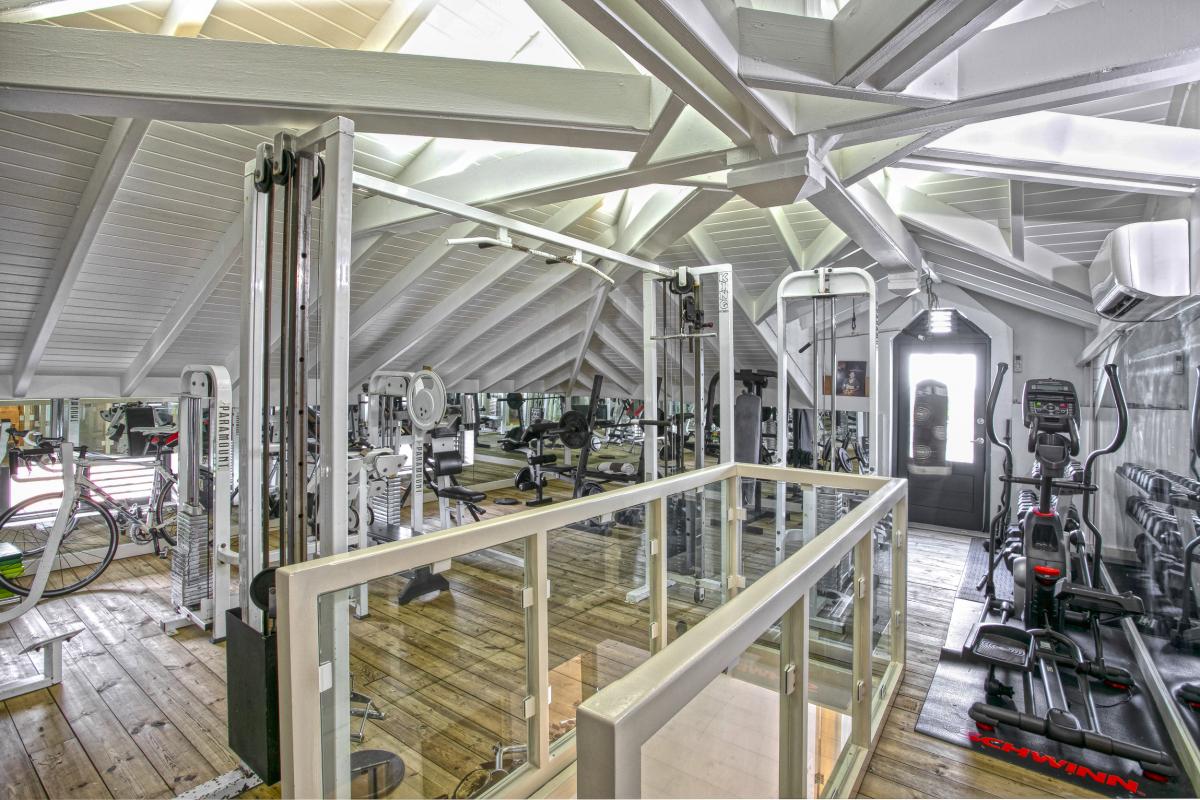 Location villa Saint Martin Mont Vernon - 6 chambres 14 personnes piscine vue mer salle de sport solarium terrain de pétanque (29)
